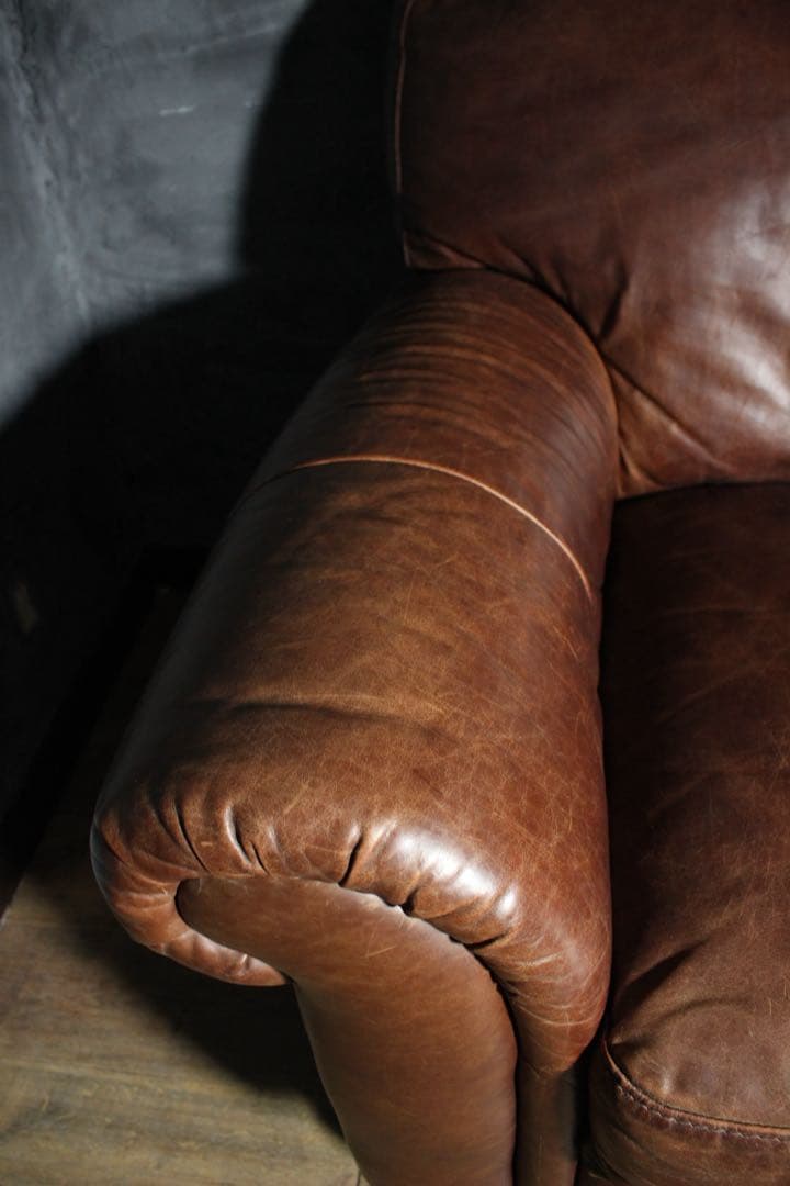 首都圏送無料〜　美　NATUZZI イタリア 本革　ヴィンテージ　ソファ　アーム