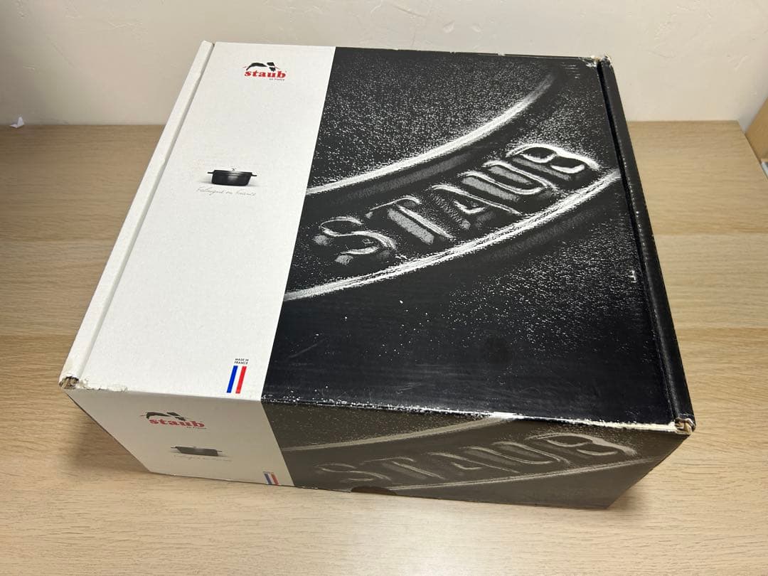 【限定】staub　ストウブ　スノーフレーク　ホワイト　24cm 3.6L