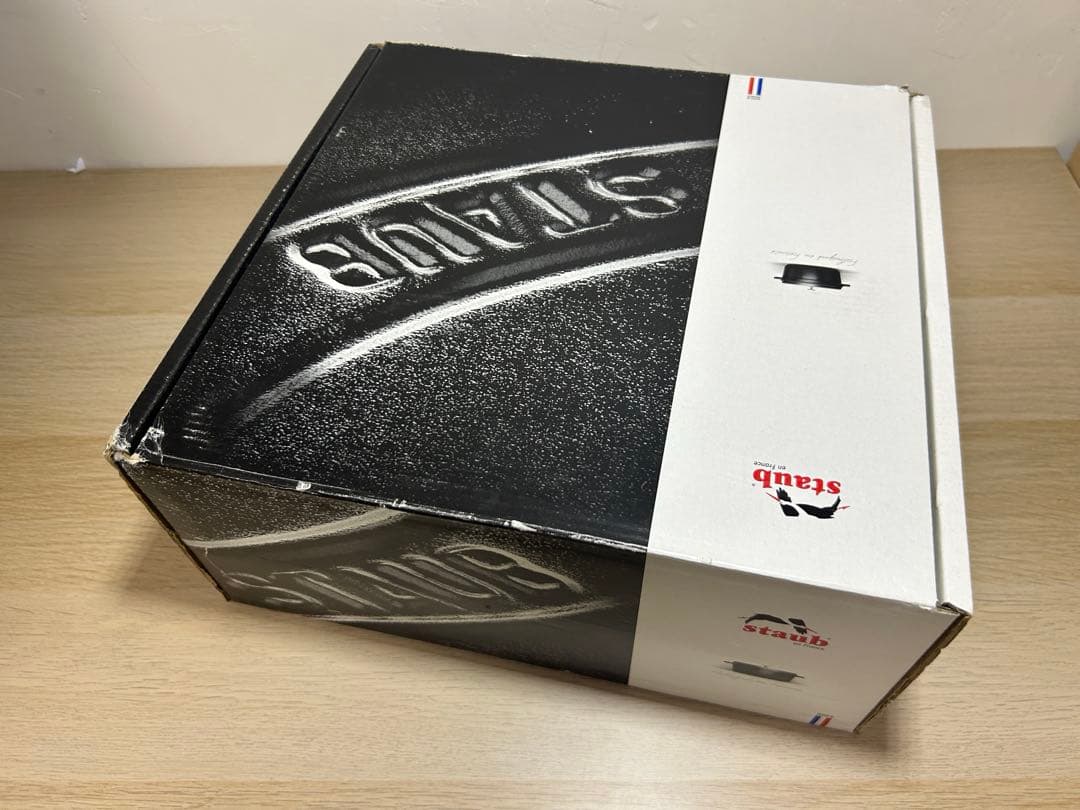 【限定】staub　ストウブ　スノーフレーク　ホワイト　24cm 3.6L