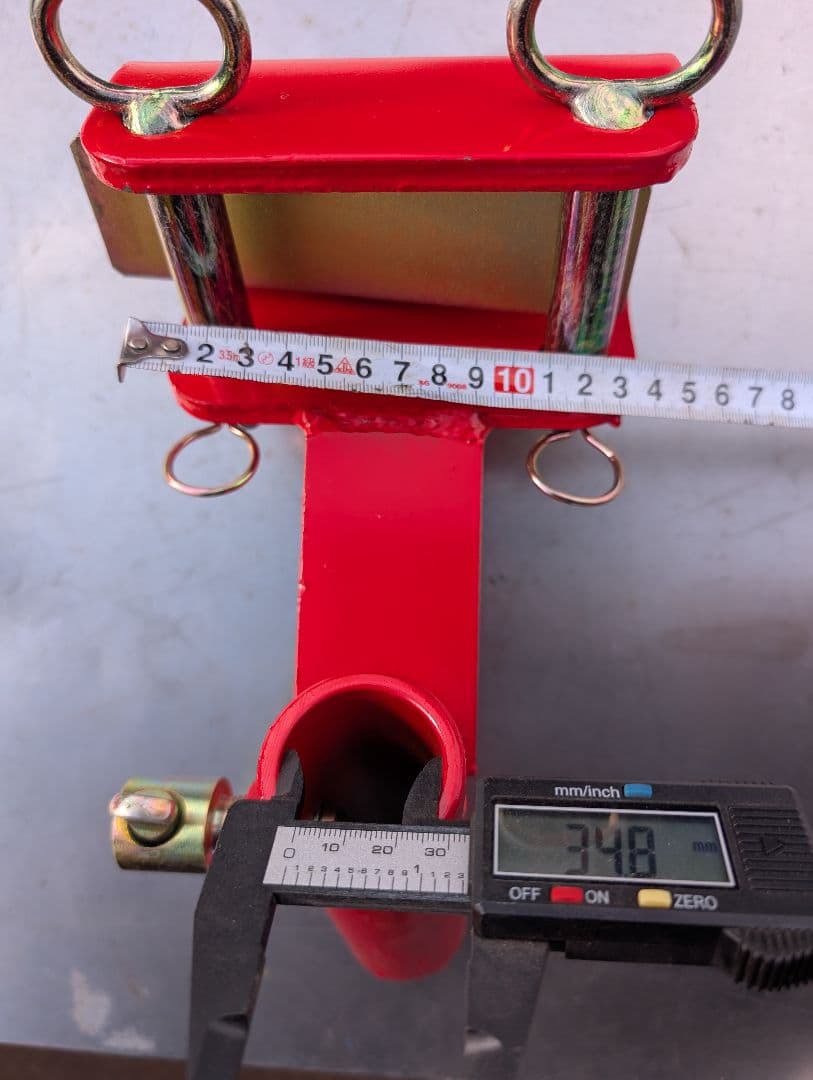 トラクター　ロータリーの畝立噐取付金具　アタッチメント　そこそこ綺麗な方