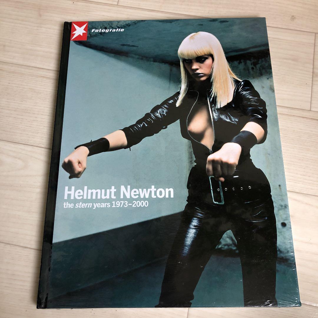 ヘルムートニュートン 写真集