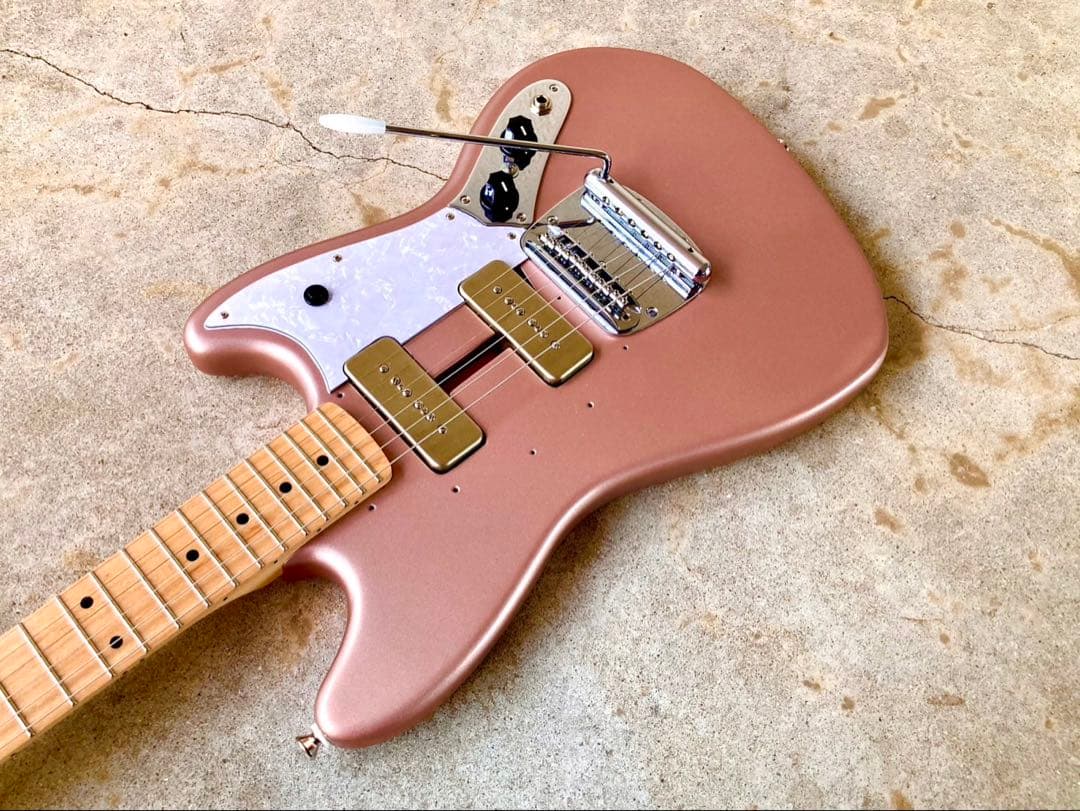 Fender 常田大希 ムスタング KingGnu スウィンガー swinger - メルカリ