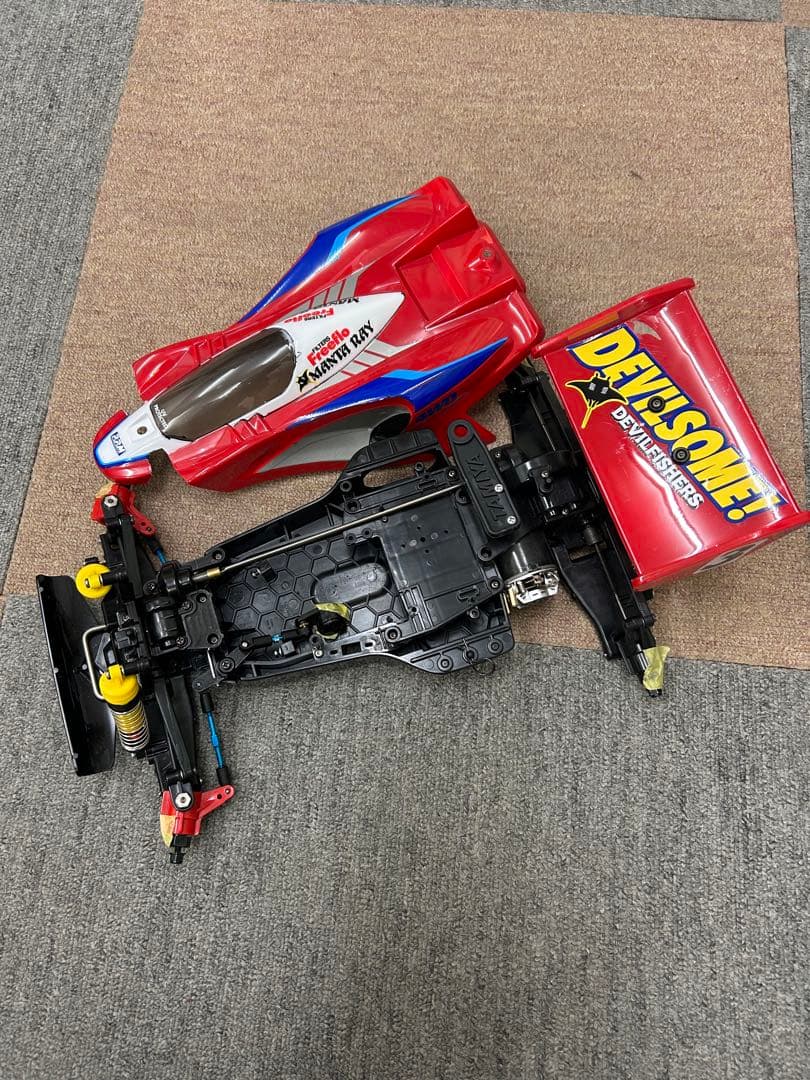 タミヤRCカー マンタレイ中古シャーシ(ジャンクパーツ付き)