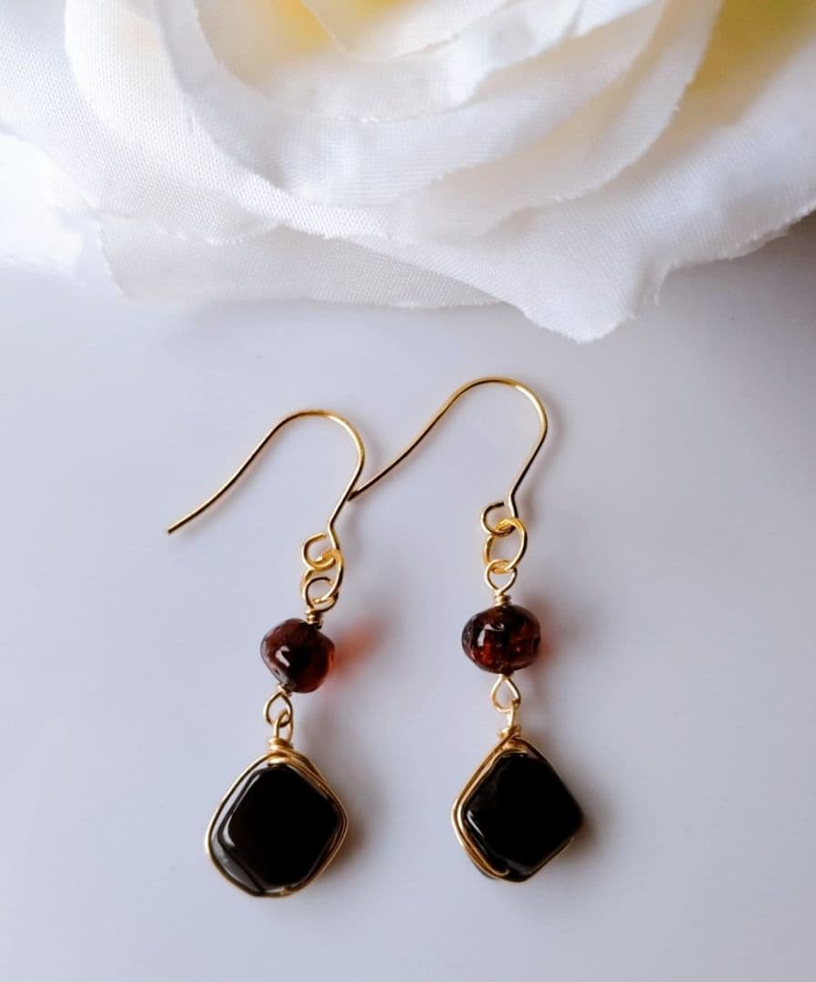 Kgf14 希少 天然 リトアニア産 バルティックアンバー シェリー ピアス