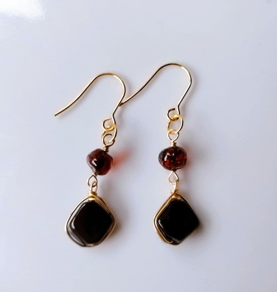 Kgf14 希少 天然 リトアニア産 バルティックアンバー シェリー ピアス