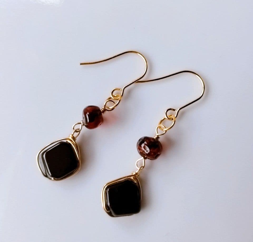 Kgf14 希少 天然 リトアニア産 バルティックアンバー シェリー ピアス