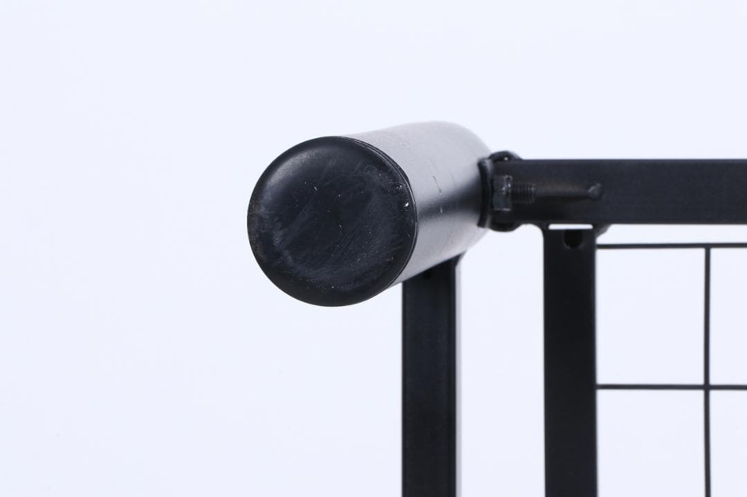 《新品・送料無料》宮付　シングルベッド　タンテ　ブラック