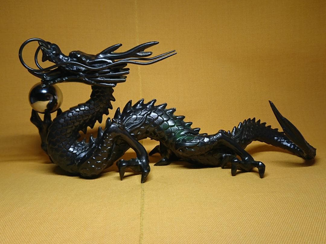 【美品】龍　金属　オブジェ　置物　インテリア　工芸品　美術品　A3254