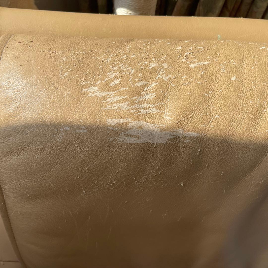 カリモク　イエロー レザー 2人掛けソファ