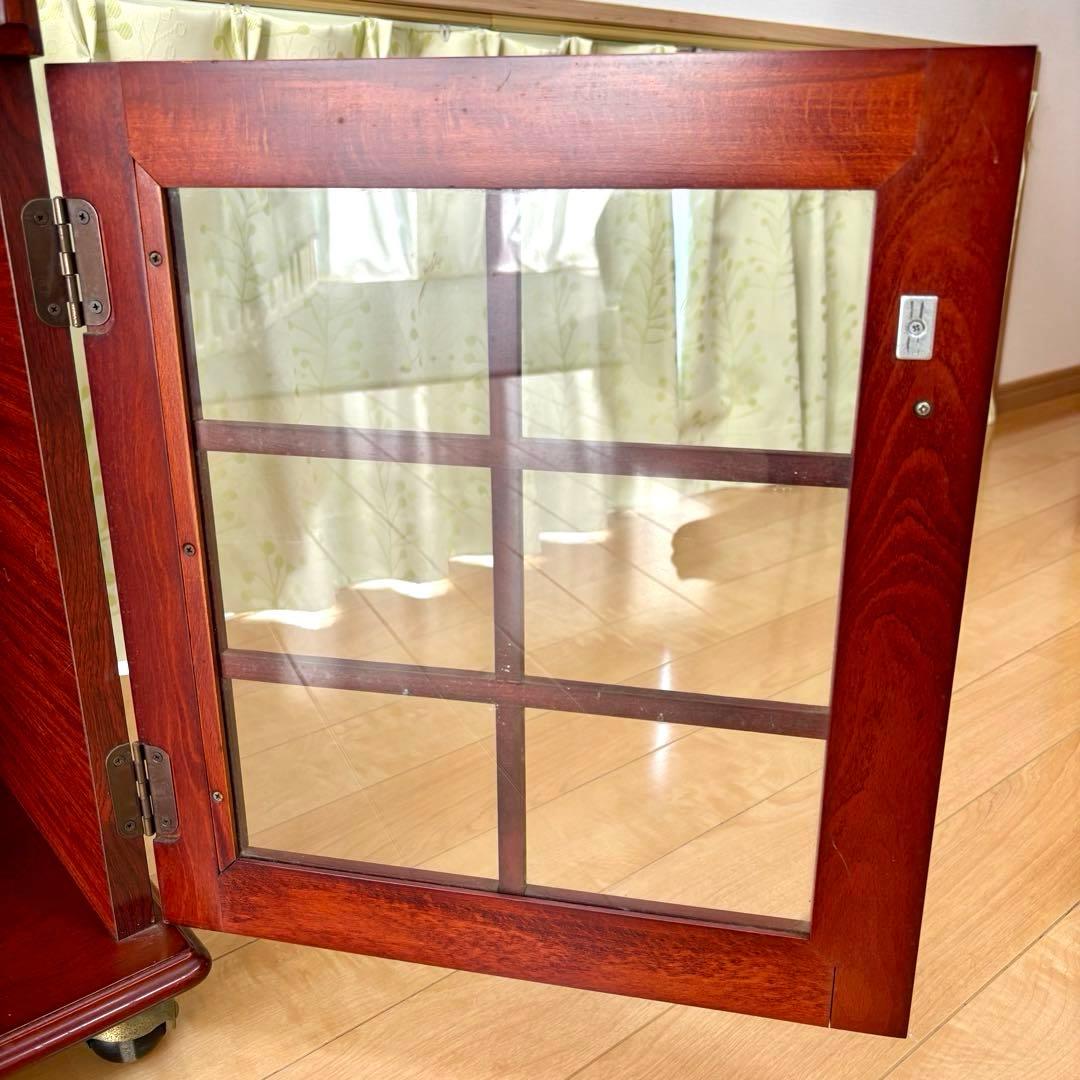 四国工芸 木製 ガラス格子戸付 キャスター ワゴン キャビネット 昭和レトロ