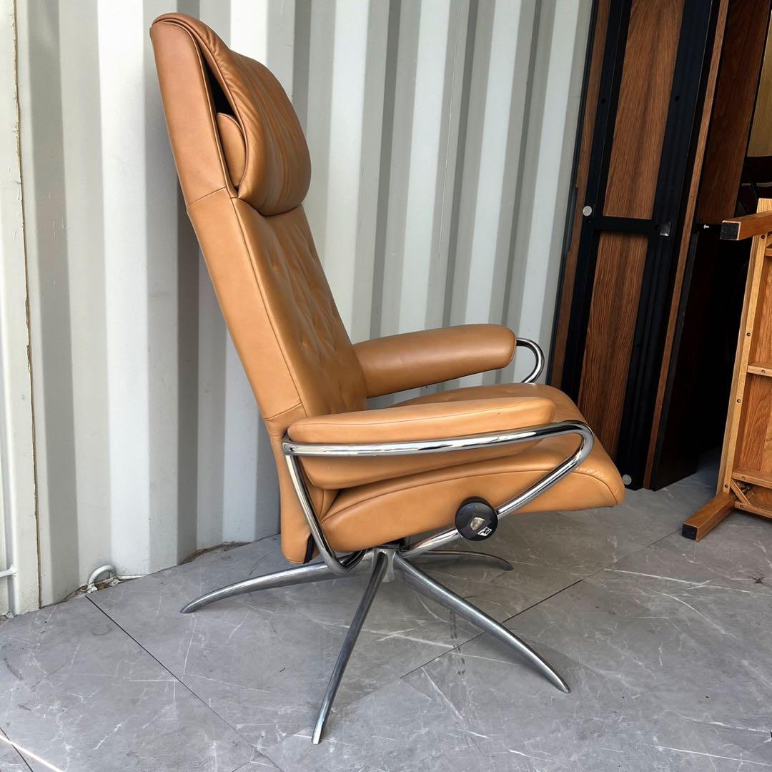取付無料！エコーネス ストレスレスチェア メトロスター 本革キャメルチェア✨
