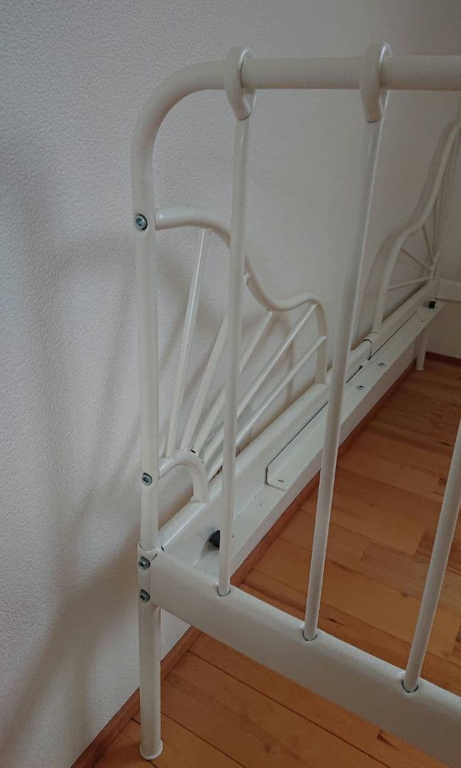 IKEA　MINNEN　ミンネン　ベッドフレーム　イケア　ホワイト　子供　キッズ