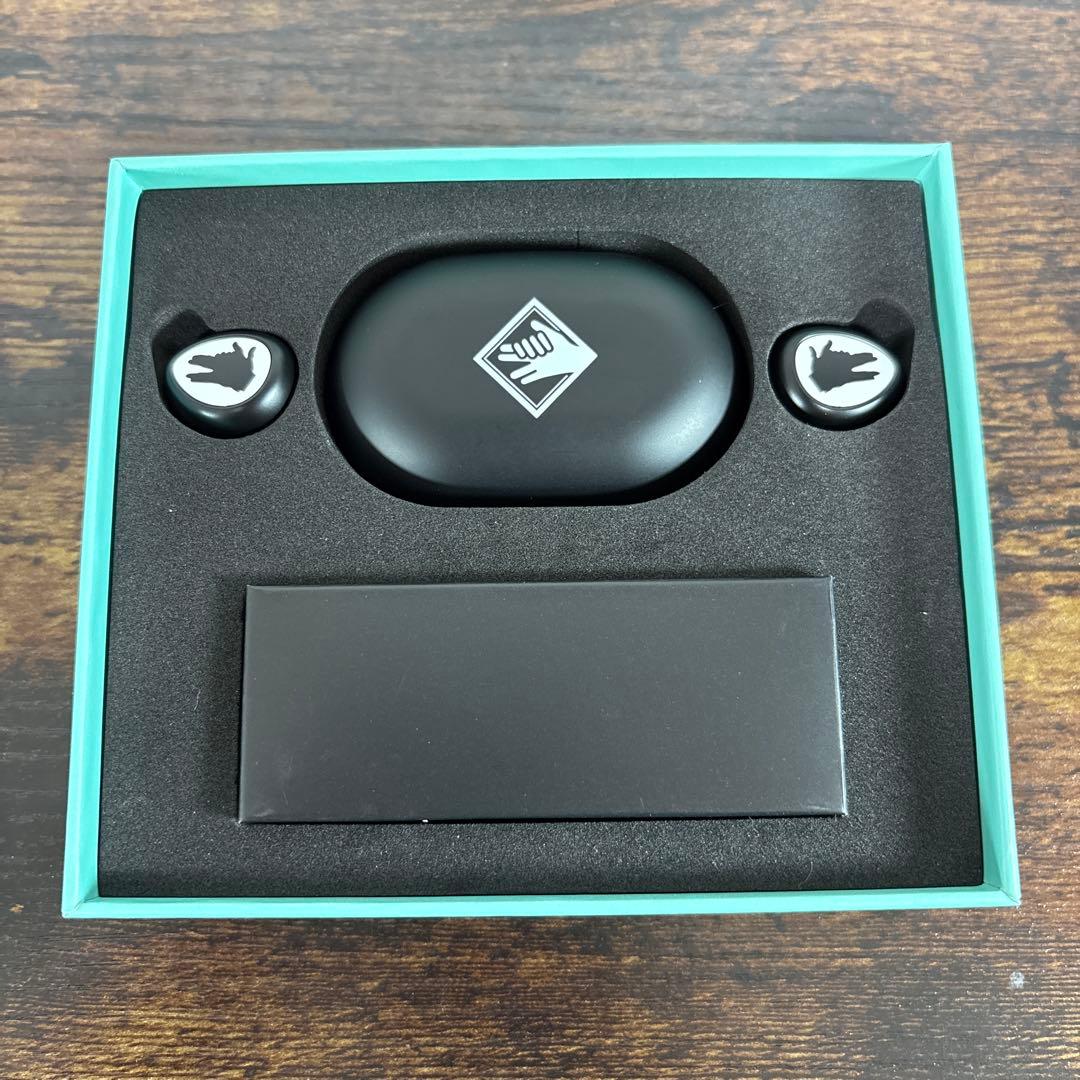 【極美品】呪術廻戦コラボ　伏黒恵 ワイヤレスイヤホン