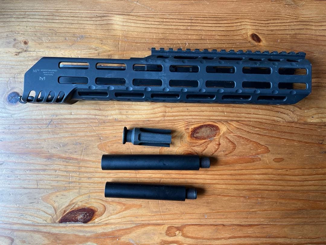 実物　MI midwestindustries 12.5inch ハンドガード