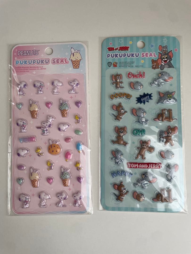 スヌーピー トムとジェリー ぷくぷく シールセット - メルカリ