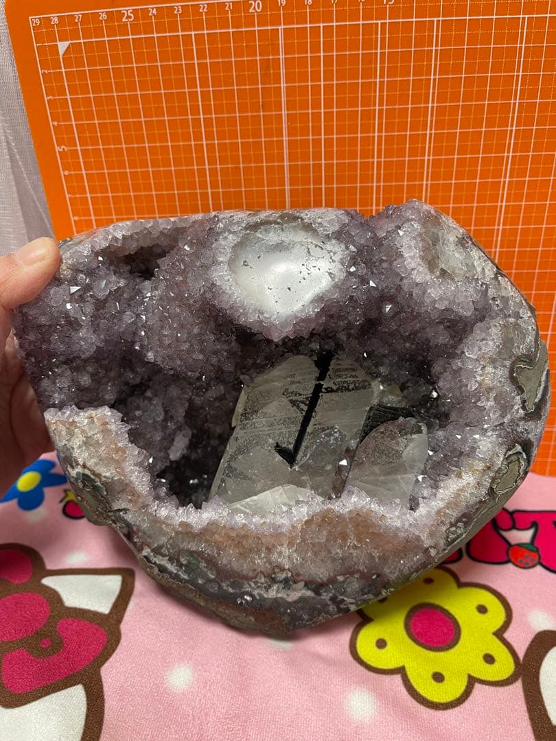 原石 天然石　浄化　ウルグアイ産アメジスト 紫水晶クラスター　ブラックトルマリン