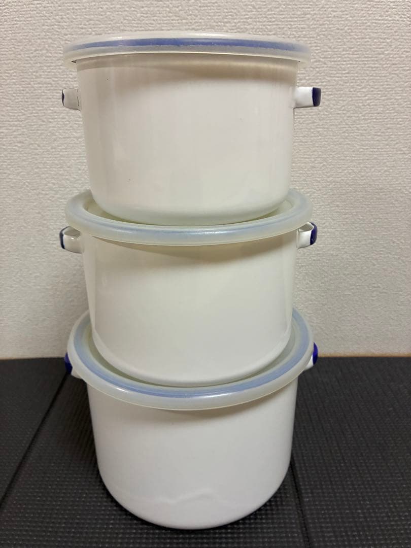 カントリー雑貨　ホーロー容器　保存容器　 入れ子　3点　セット