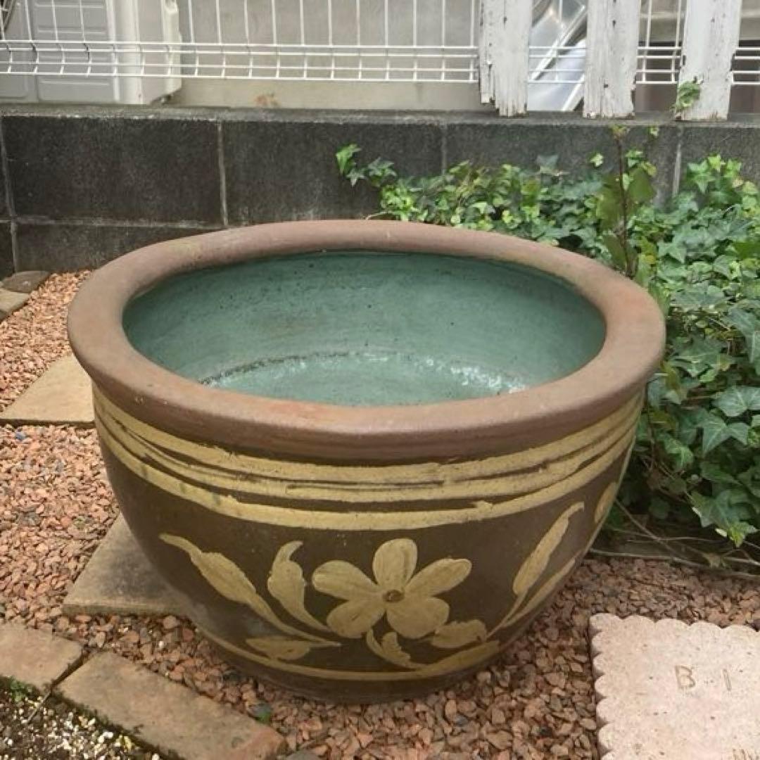 特大　水鉢　メダカ鉢　睡蓮鉢　金魚鉢　陶器製　ガーデニング