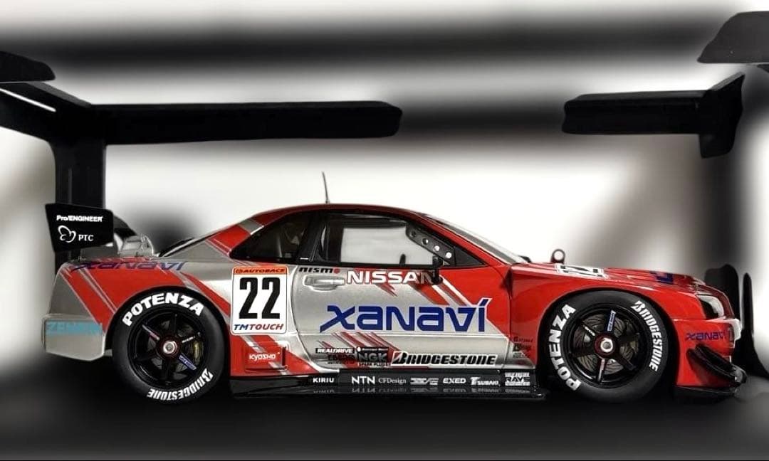 オートアート 1/18 NISSANスカイラインR34 GTR JGTC2002