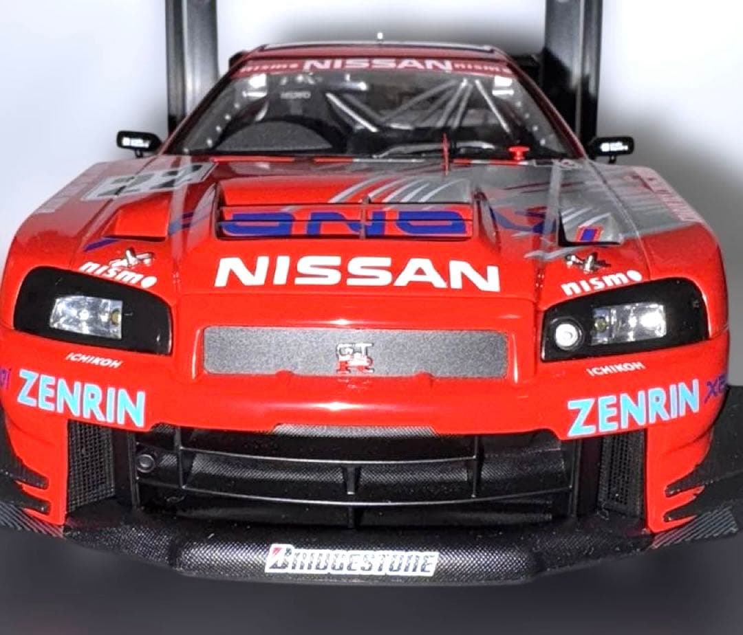 オートアート 1/18 NISSANスカイラインR34 GTR JGTC2002