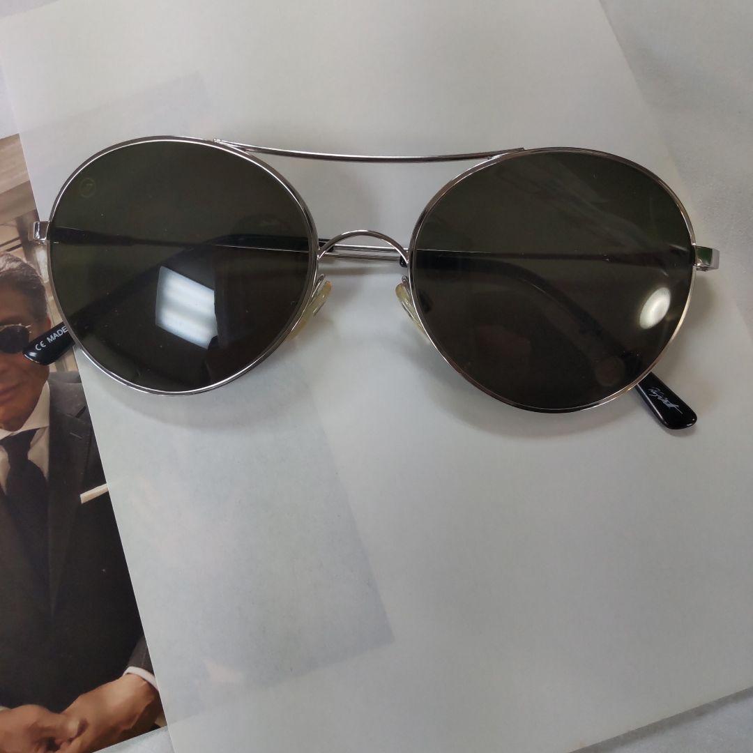 舘ひろし貴重メタルサングラス - メルカリ