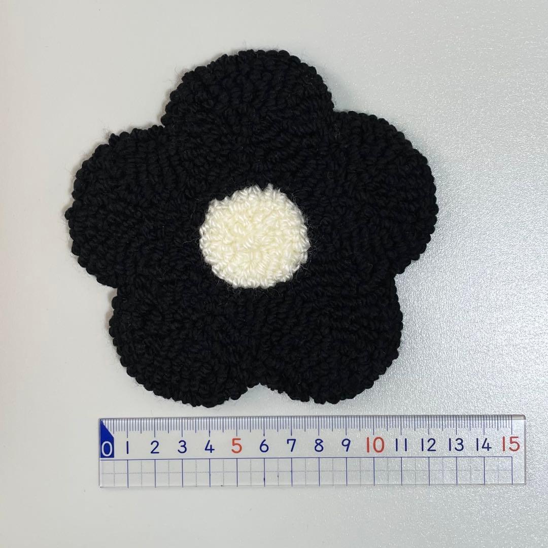 黒 花 花びら ブラック コースター ミニラグ パンチニードル