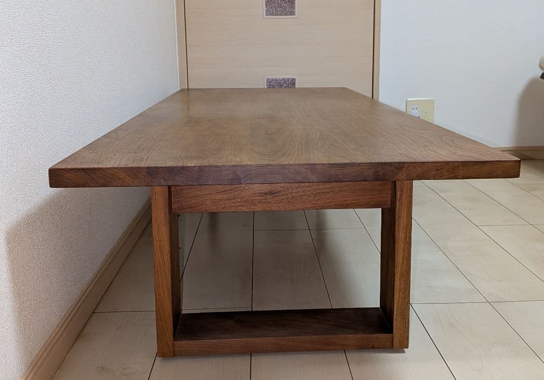 マスターウォール　リビングローテーブル140㌢