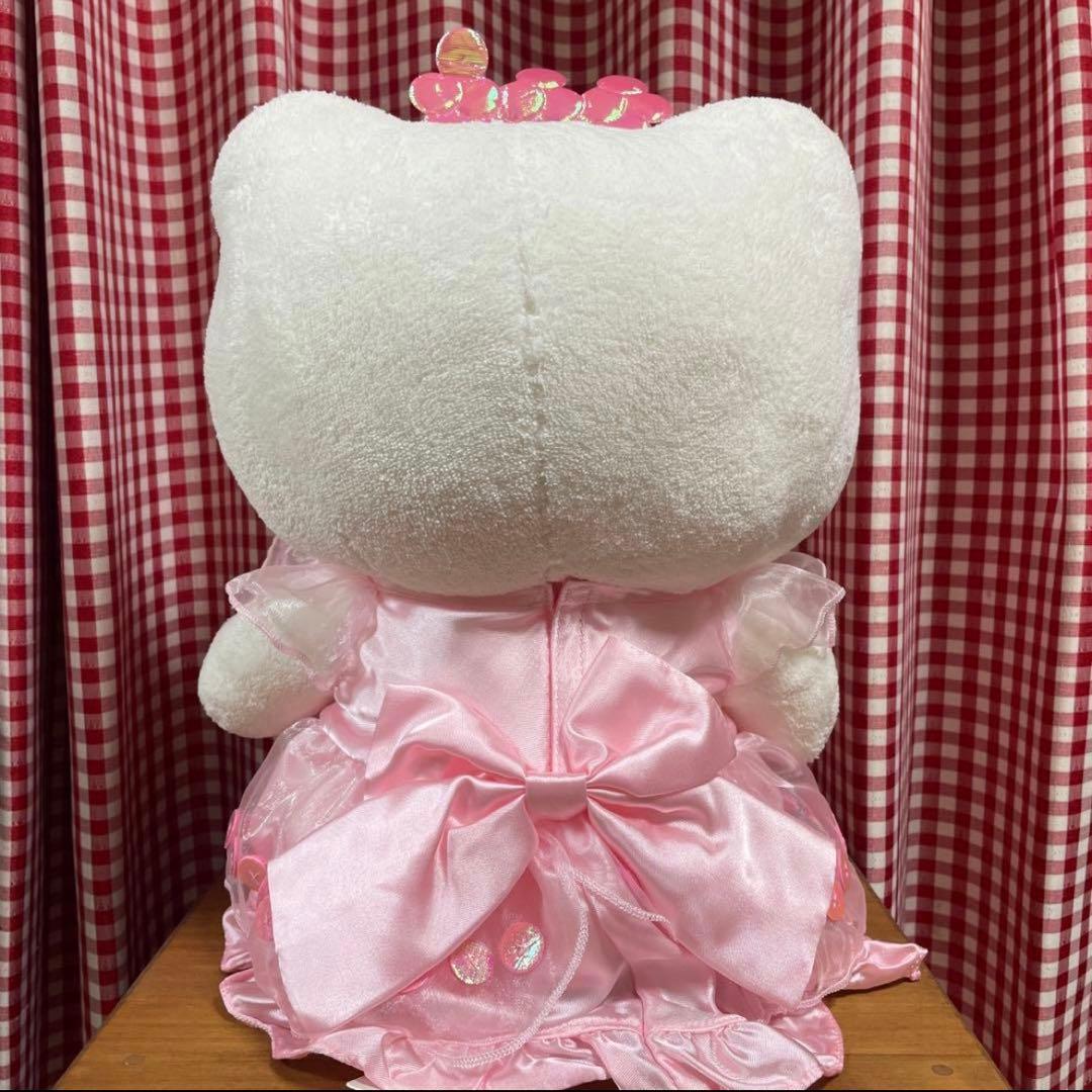 サンリオ　ハローキティ　USA 海外　グッズ　ぬいぐるみ　ドレス 2004