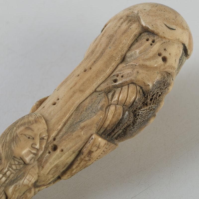 中国　獣骨彫刻　人物文　杖　長さ約93㎝　D　R9135H