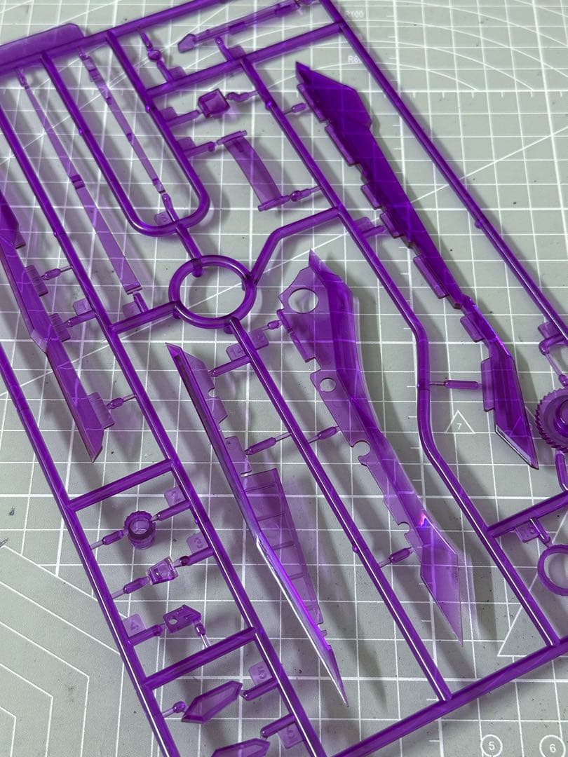 1/100 星淵 最終決戦 ダイキャスト付き プラモデル ハルート 海外正規