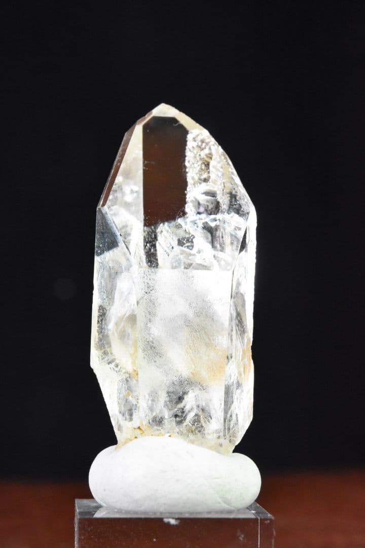 ガネーシュヒマール ラパ産 貫入水晶