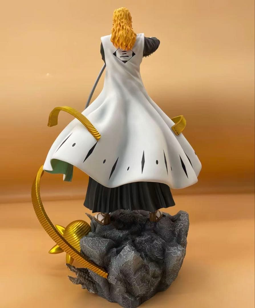 BLEACH 逆刃 I.W-STUDIO ローズ 鳳橋樓十郎 フィギュア