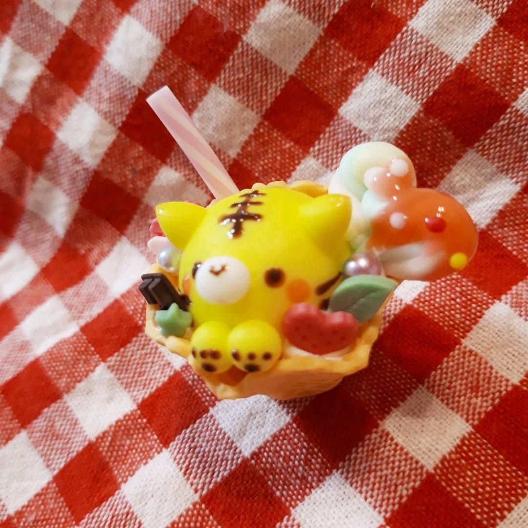 トラさん♡盛り沢山パフェ⑮