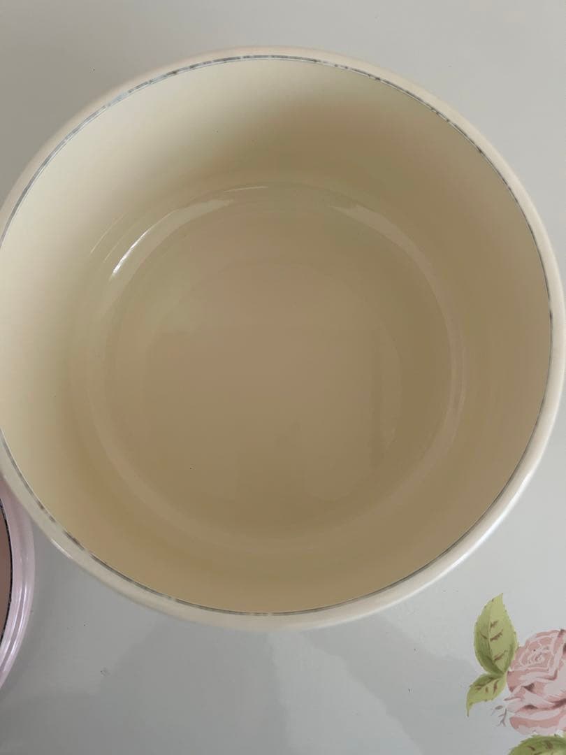 イマン♪フローラ 丸缶 M