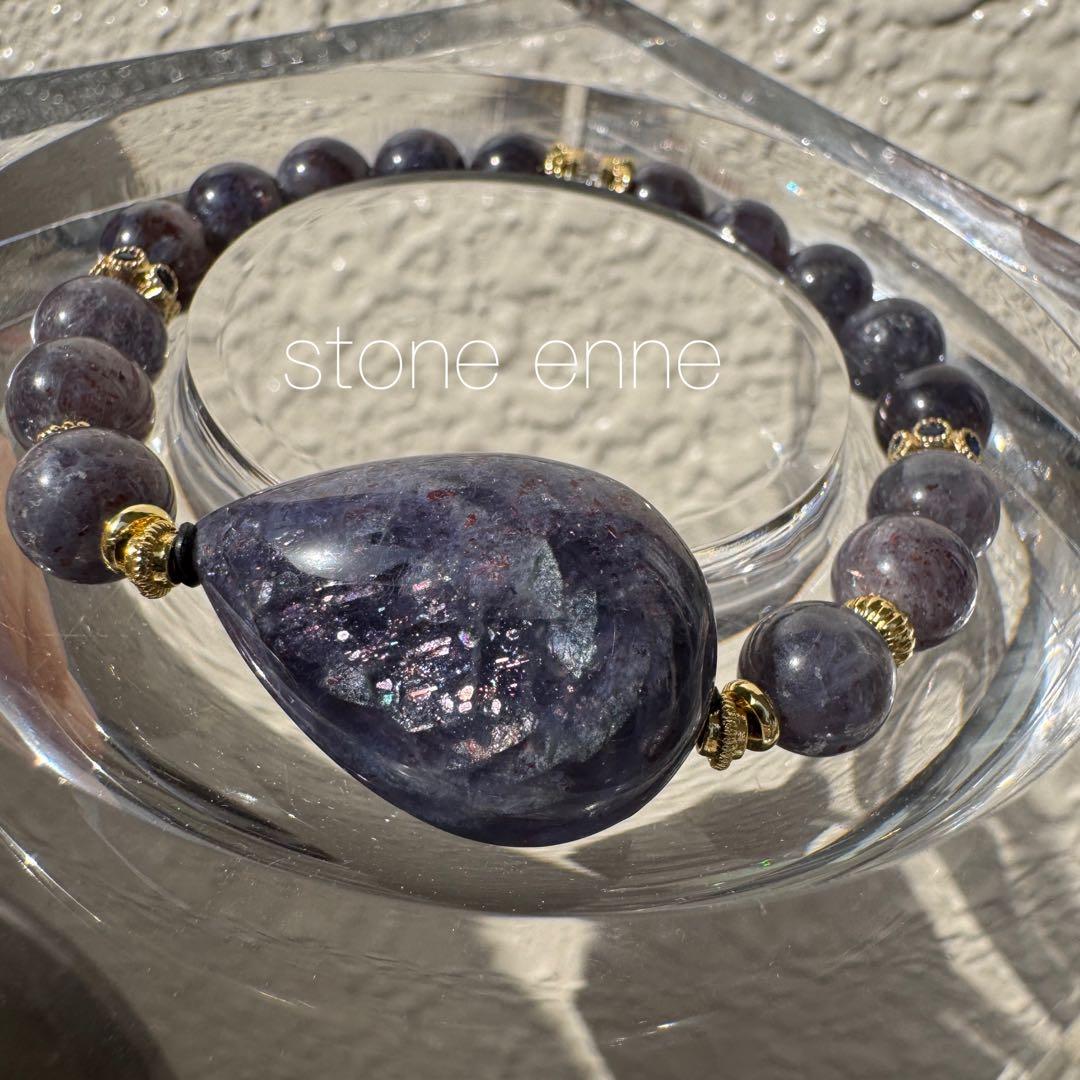 一点物　天然石　ハンドメイドブレス　アイオライト　サンストーン　ブラッドショット