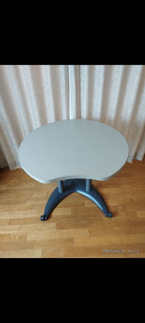 イトーキ バイオテーブル2