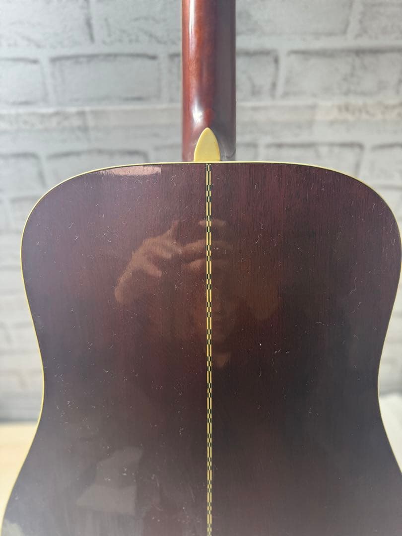 オ*ム様 MORRIS モーリス アコースティックギター MV-701