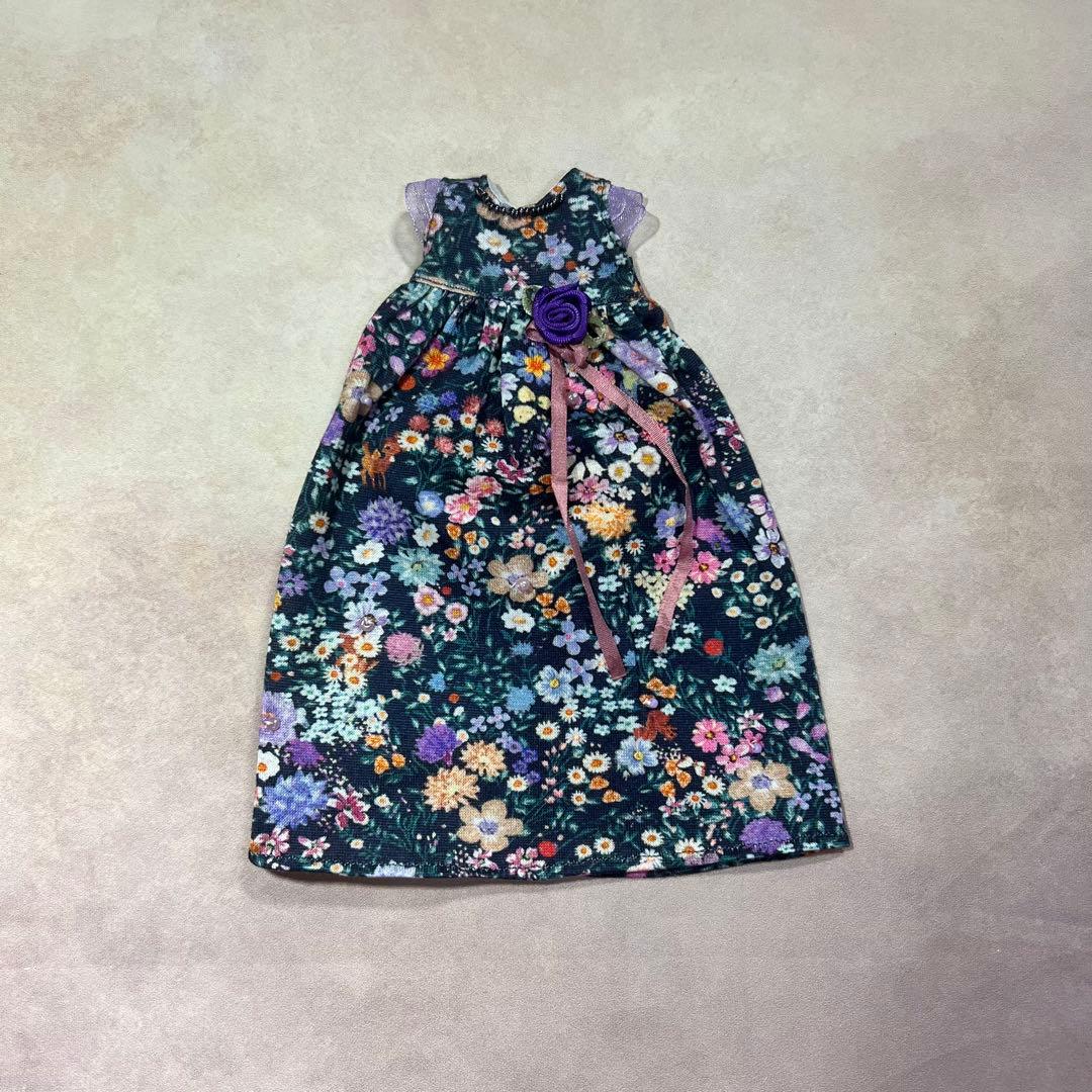 ♡ブライス　アイシードール　アウトフィット　ワンピース