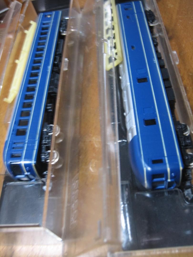 N／関水金属・KATO／黎明期20系寝台客車モデル2輌／プラ製トレインマーク付属