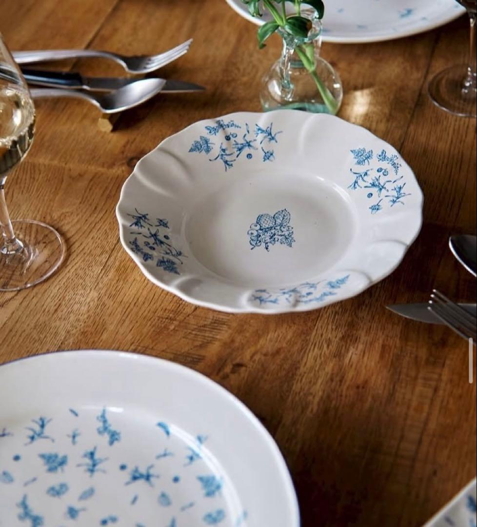 レリーフリム皿(青) / 河合竜彦×三宅瑠人