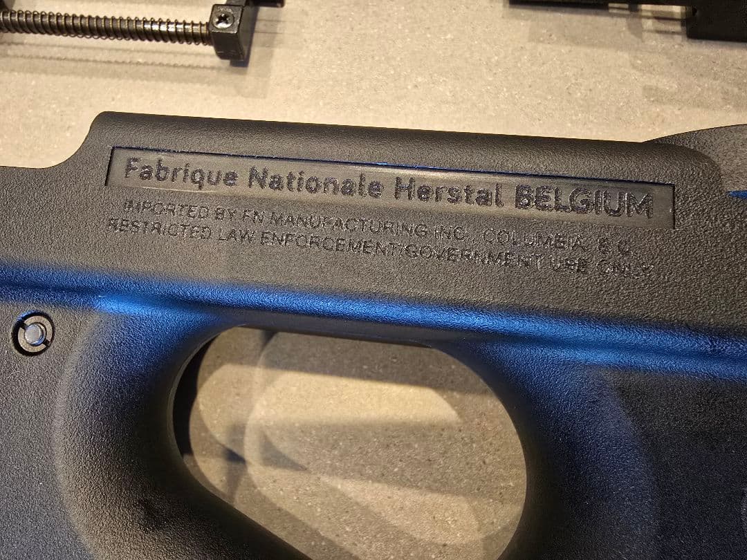 P90 GBBRカスタムガスガン