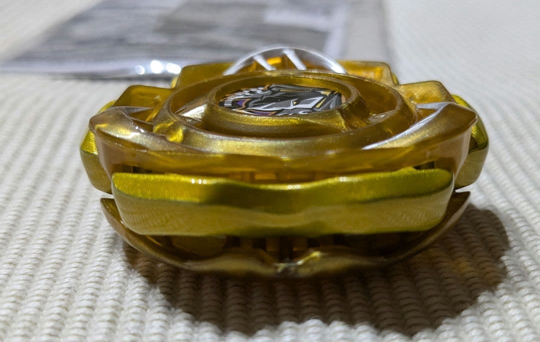 ベイブレードX ペルセウスダーク B ゴールド - メルカリ