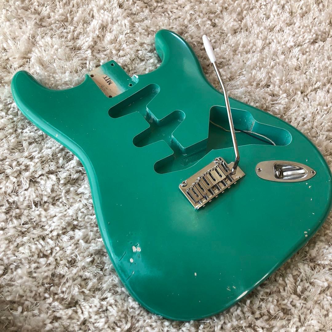 MJT 新品 ストラトキャスター グリーン レリック ボディ - メルカリ