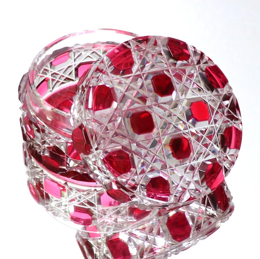 オールド・バカラ 珍品 切子装飾 ディアマン・ピエーリー 赤紫色被せ 蓋物