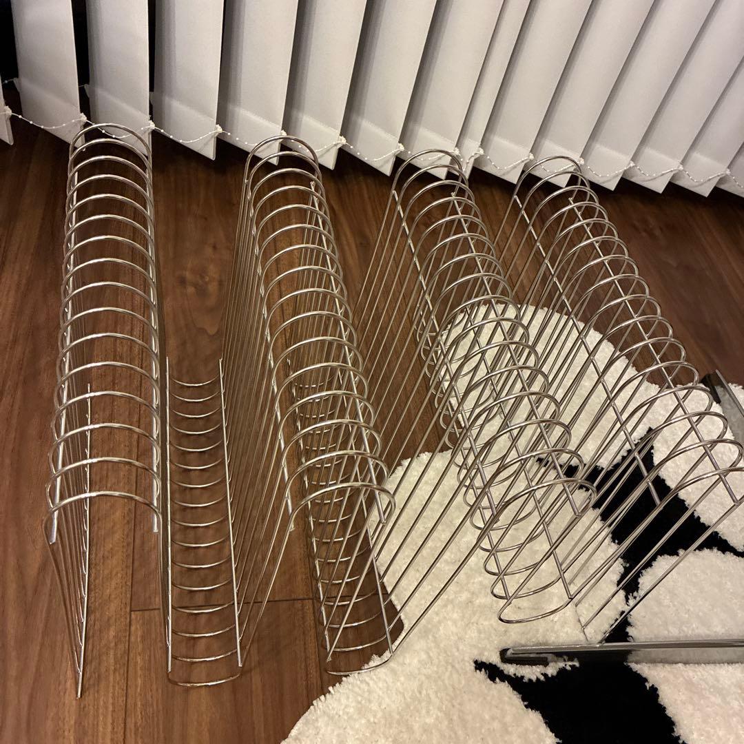 週末値下げ Curva ニュースペーパースタンド似 ステンレス製 - メルカリ