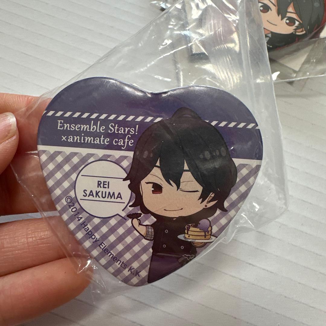 あんスタ/朔間零】ハート型缶バッジ4個 - メルカリ