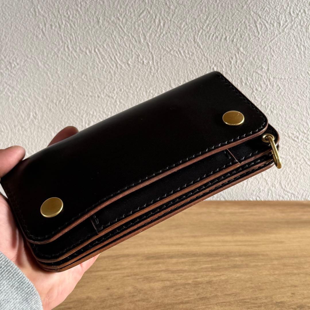 栃木レザー 茶芯 42talon トラッカーウォレット Black edge