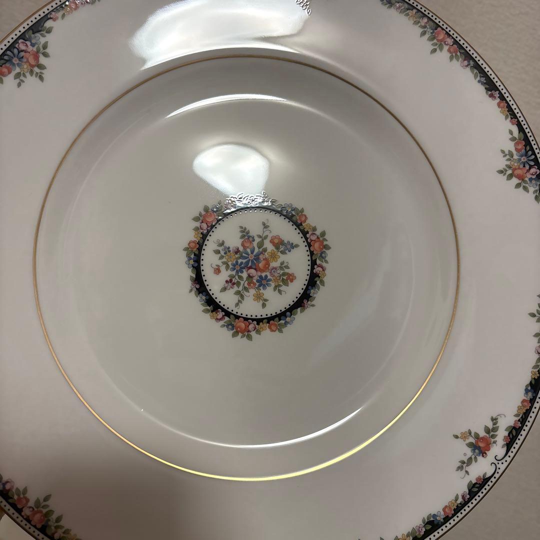 ウェッジウッド　オズボーン　ディナープレート　27.5cm