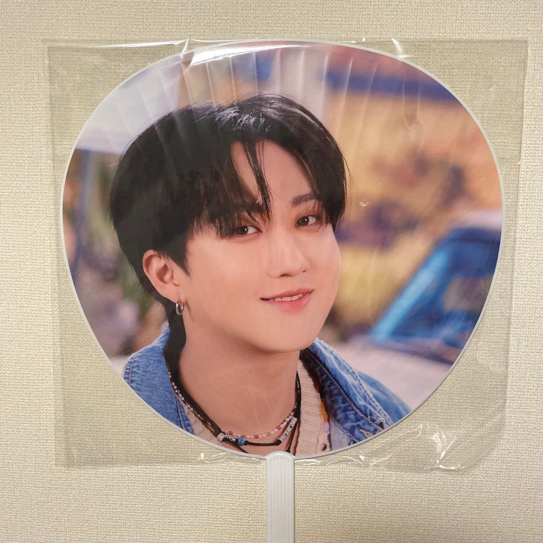 straykids チャンビン うちわ jyp pop up - メルカリ