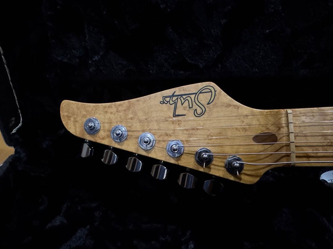 Suhr サー Standard ディーラーオーダーモデル